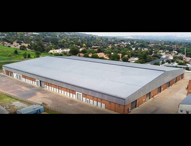 24,050M² WAREHOUSE TO LET IN WILBART